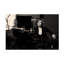 Photographe au bar, art sur toile-2001602077