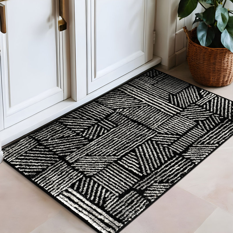 Rambo Geometric Black/Ivory Area Rug, Rectangle 2'7" x 4', Black
