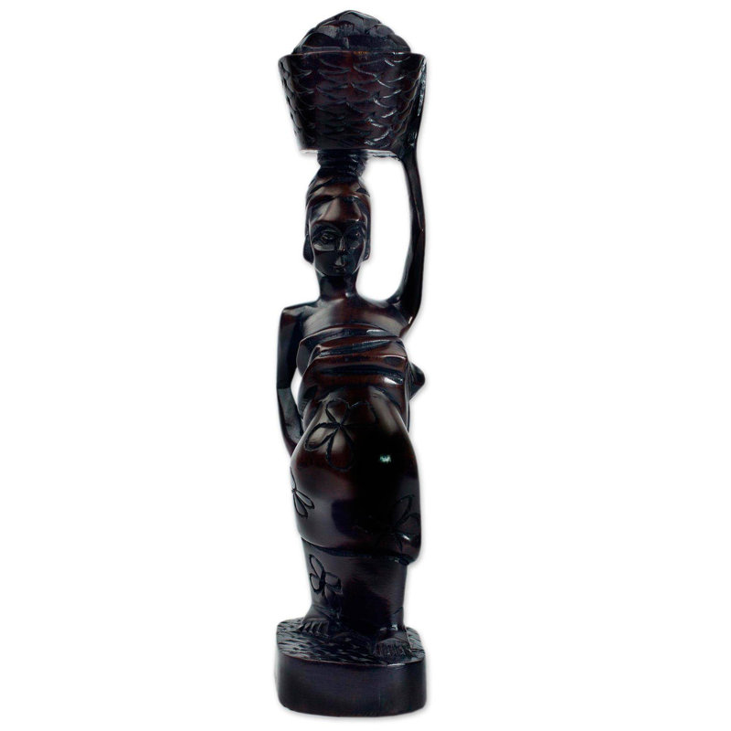 Figurines & Sculptures