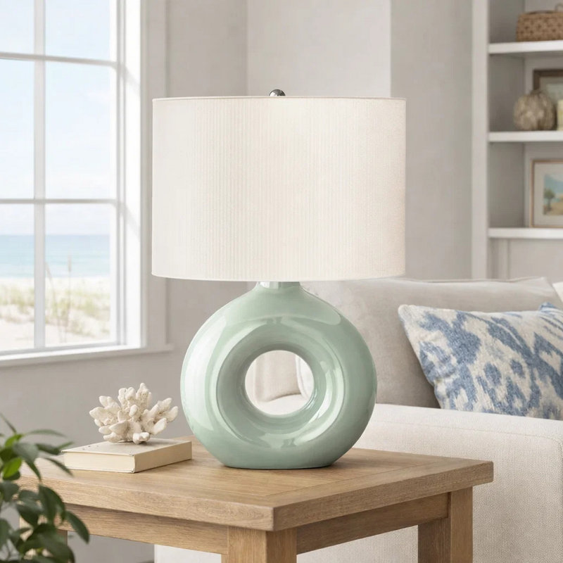 Lampe de table Vono, 24 po, base ronde en céramique verte, abat-jour en lin ivoire, Vert