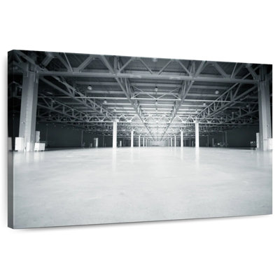 Lilie Monochrome Warehouse