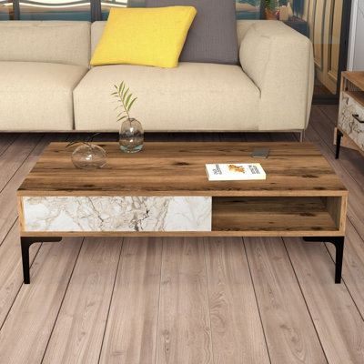 Table basse à 4 pieds avec rangement