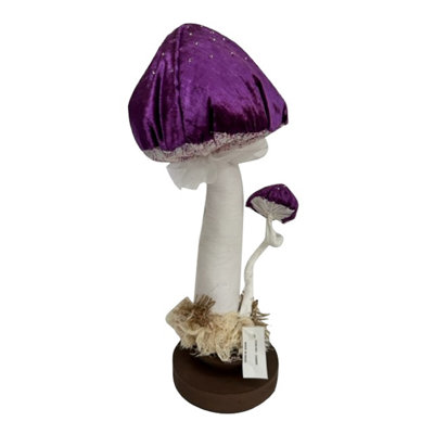 Arethea Figurines & Sculptures