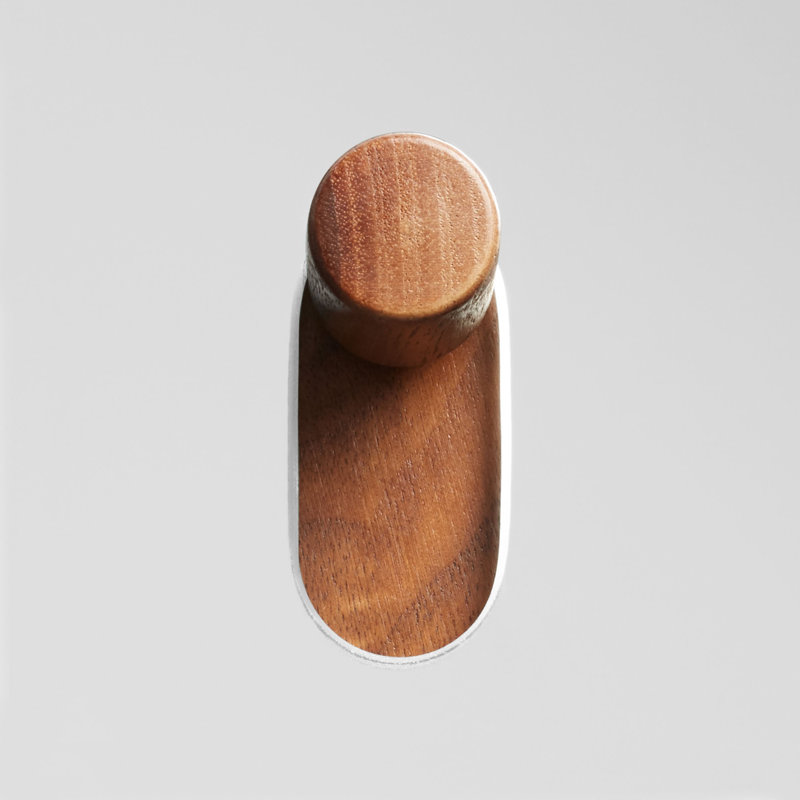 Hang Flat Beveled Wall Mirror