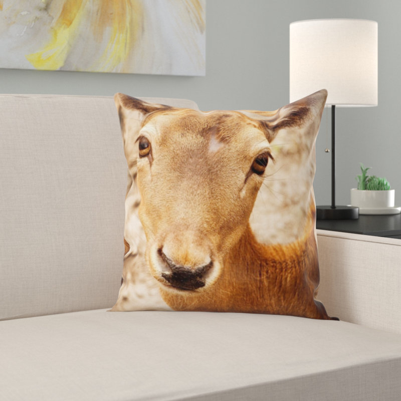 Coussin décoratif de cerf re