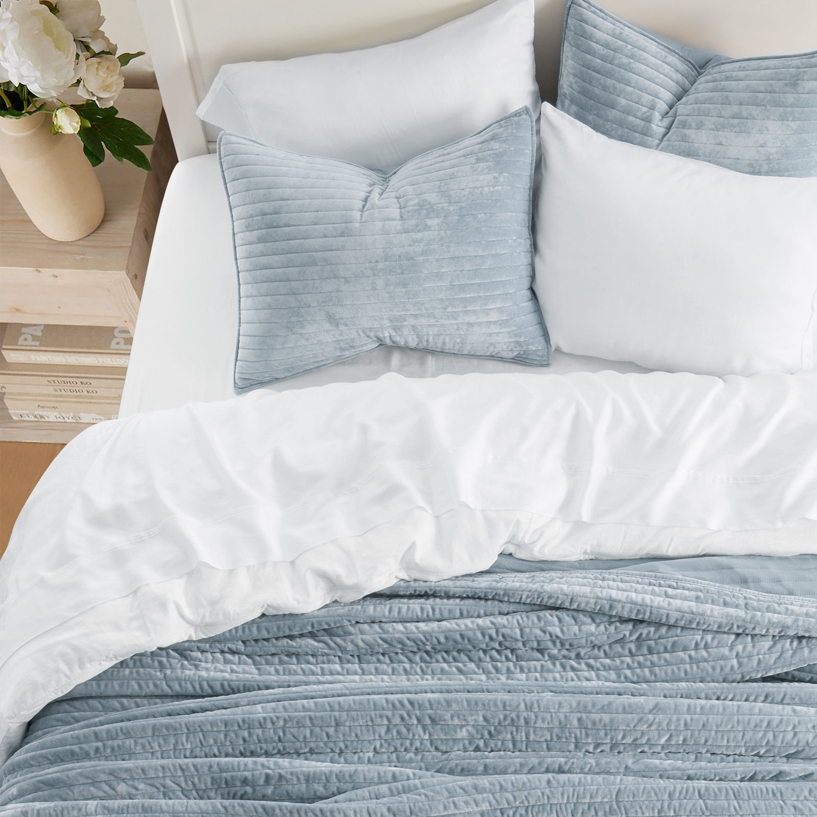 Velvet Quilt Set, King, Blue Linen