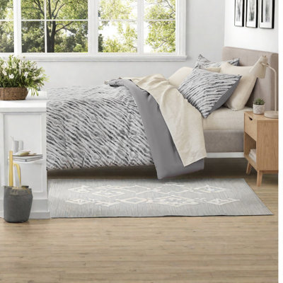 Modern Bedding Sets, Twin XL Polyester Comforter Sheet Set, Grey
