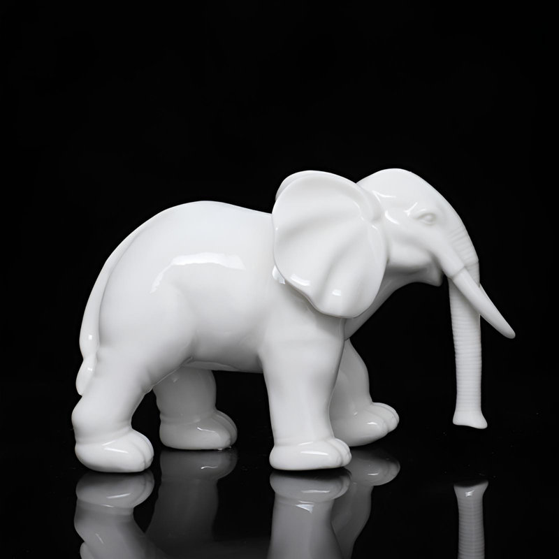 Figurine artisanale en céramique éléphant, Blanc