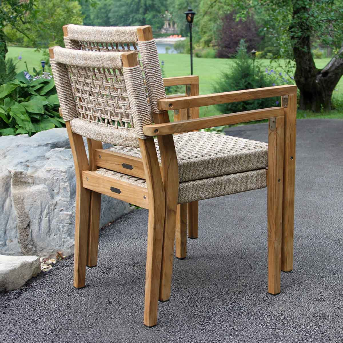 Cava Oval 6-Person Outdoor Dining Set, White