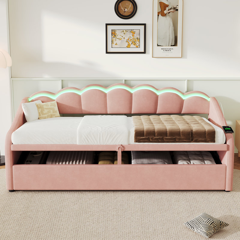 Daybed, Pink