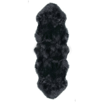 Chanden Hand Tufted Sheepskin Indoor Rug