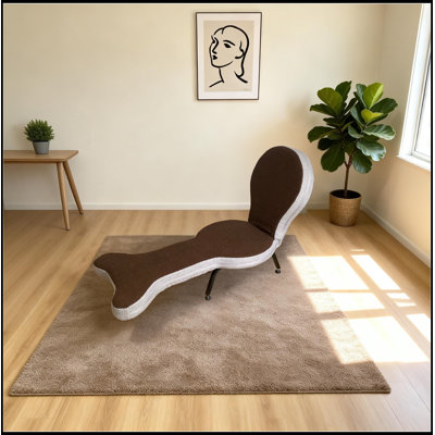 Chaise longue rembourrée pliable avec pieds robustes