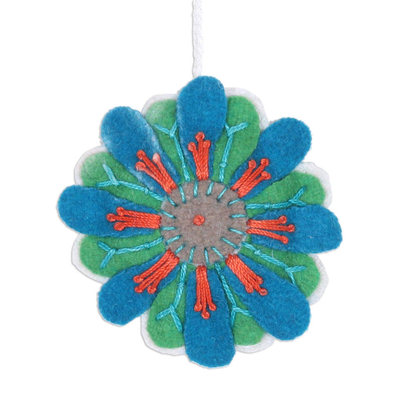 Ornement figurine suspendu fleur