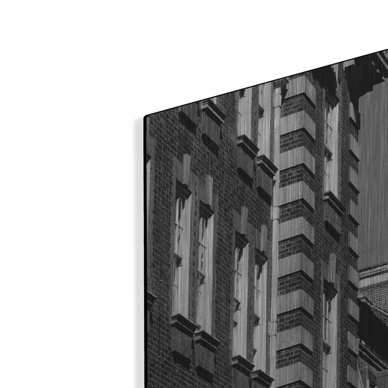 «London Street» par Tom Quartermaine, H 36 po x l 36 po