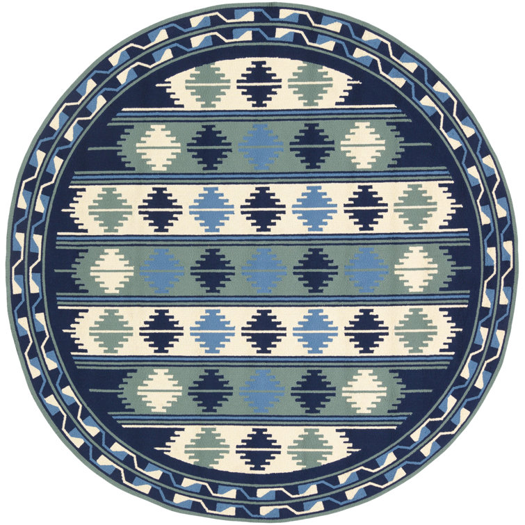 Crumpton Southwestern Indoor / Outdoor Rug