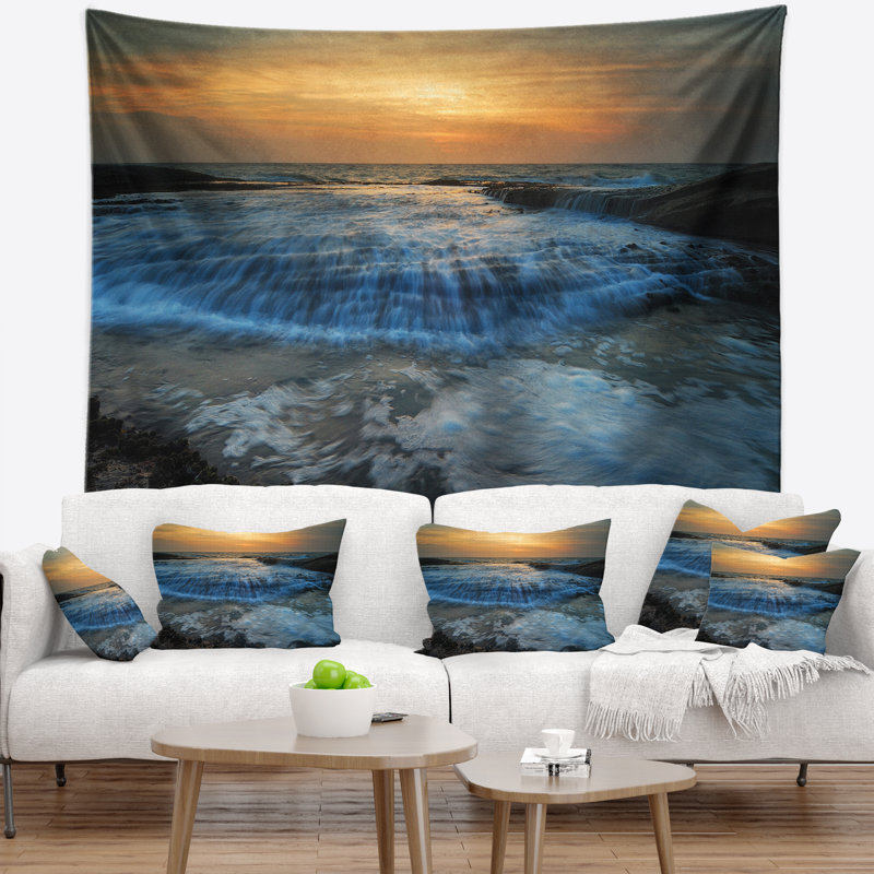 Plage avec tapisserie de vagues blanches, H 50 po x l 60 po
