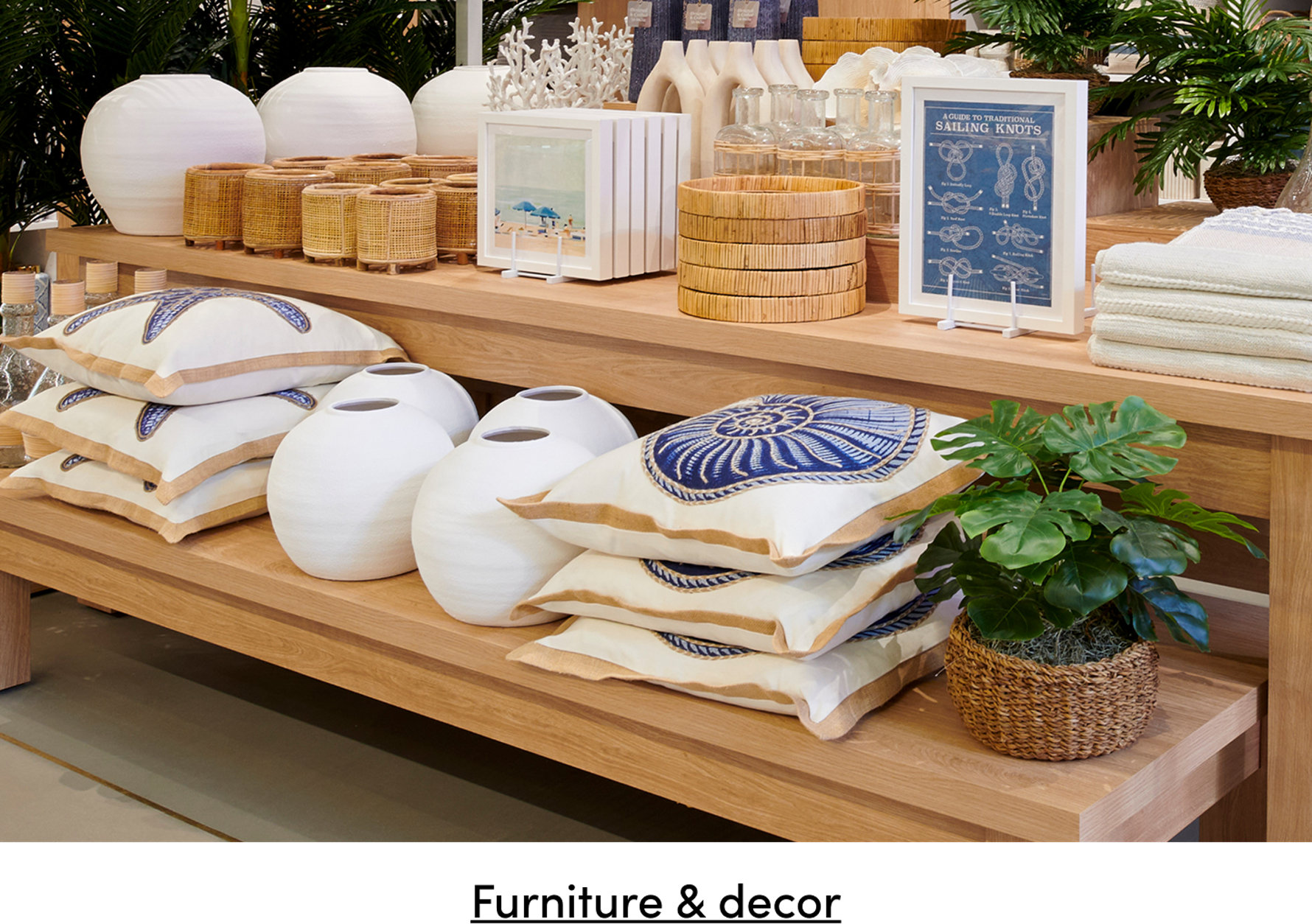 furniture & decor