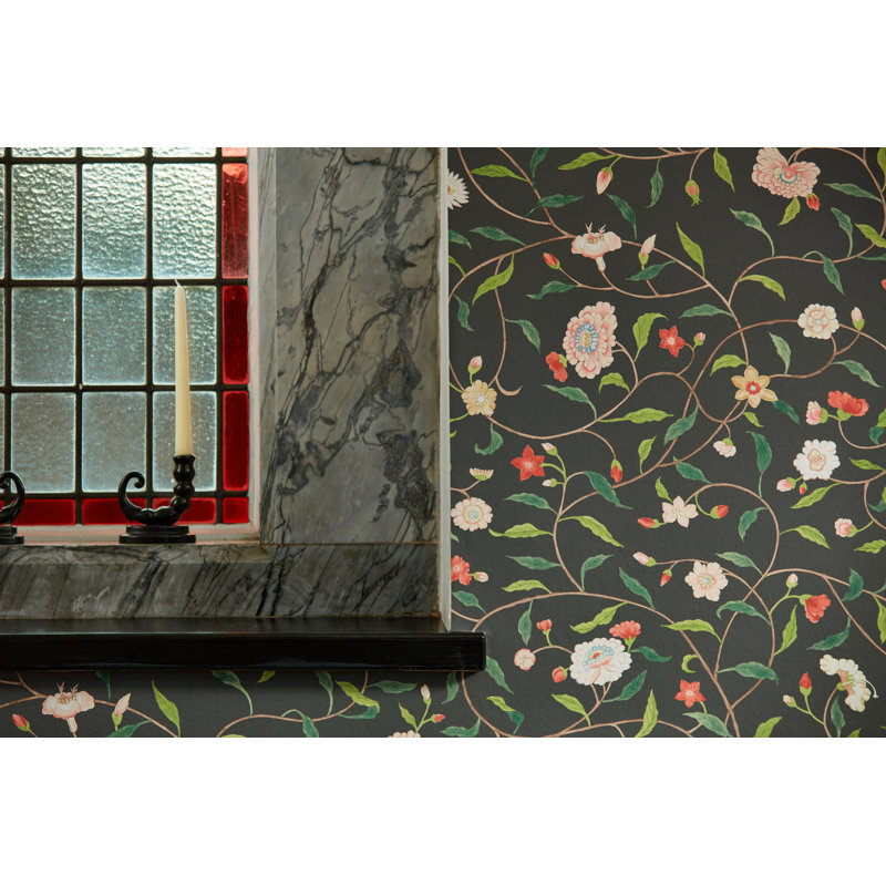 Henrietta's Trail Wallpaper, Vine Black