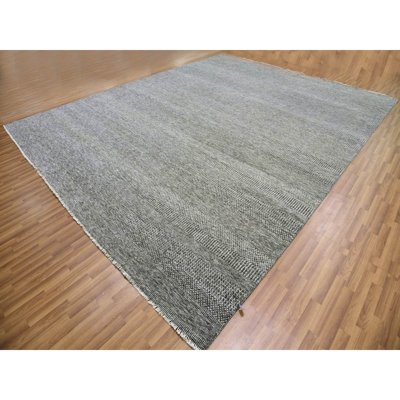 Tapis unique gris 12 pi 2 po x 15 pi 2 po Kadidiatou