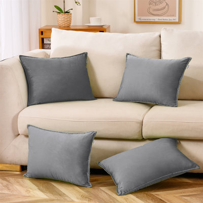 Coussin décoratif en velours