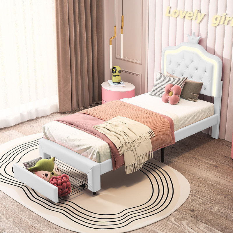 Bed, White