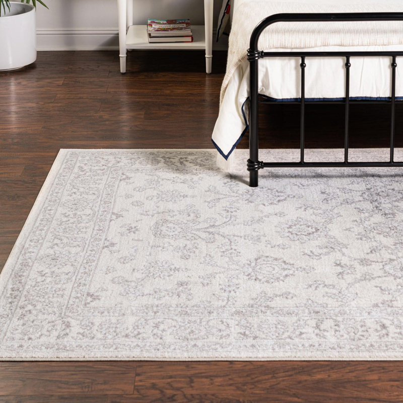 Tapis ivoire Hillyer, Rectangle 7 pi 1 po x 10 pi