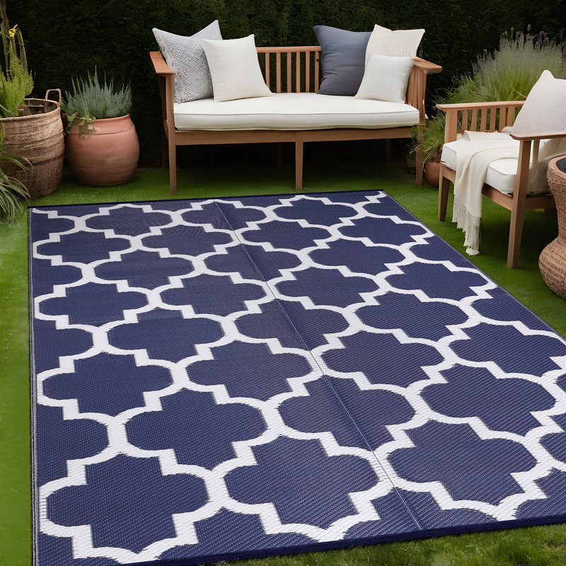 Tapis intérieur / extérieur bleu / blanc rectangulaire en polypropylène Aldo, Rectangle 6 pi x 9 pi