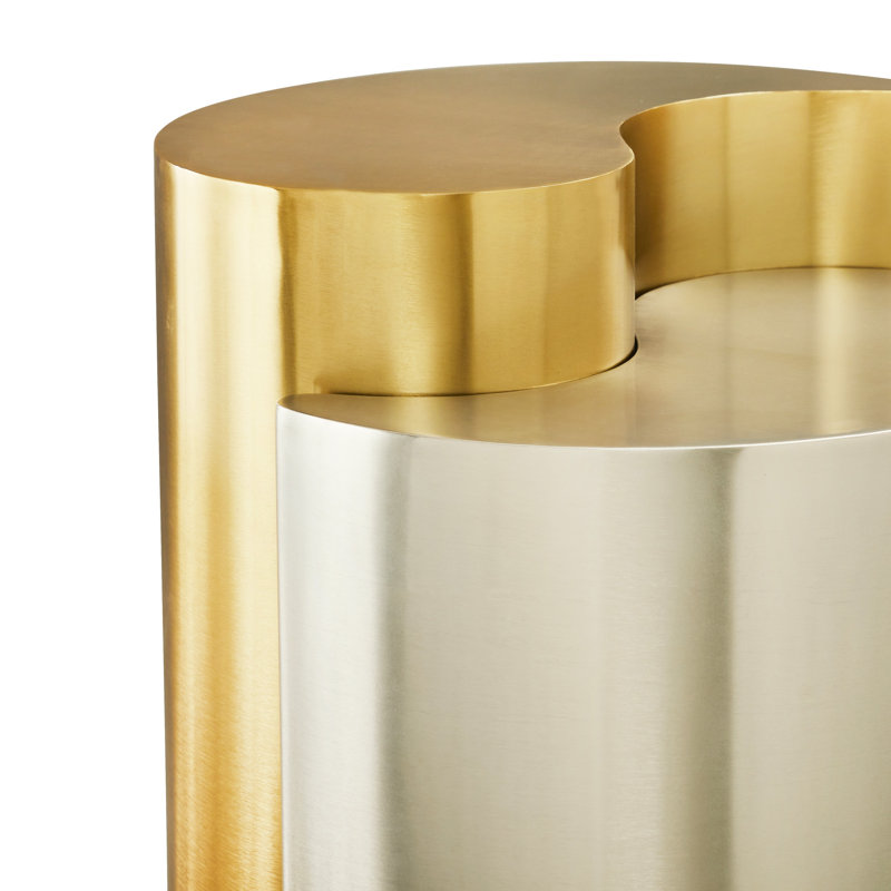 Table basse en fer avec cadre en tôle dorée et argentée - Flair contemporain moderne fonctionnel et élégant