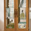 Vitrine lumineuse - Vitrine élégante en verre avec tablettes réglables, 2 portes et 1 tiroir - Buffet de rangement pour le vin avec ampoule incluse - Finition chêne clair