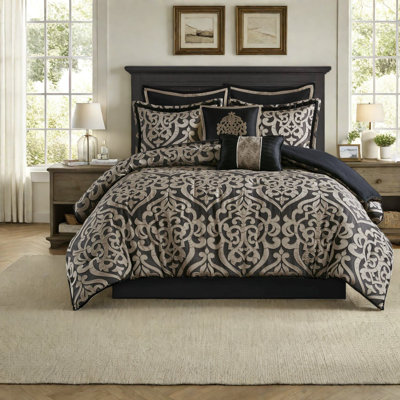 Elegant 8pcs King Bedding Set, Polyester Jacquard, Timeless Design