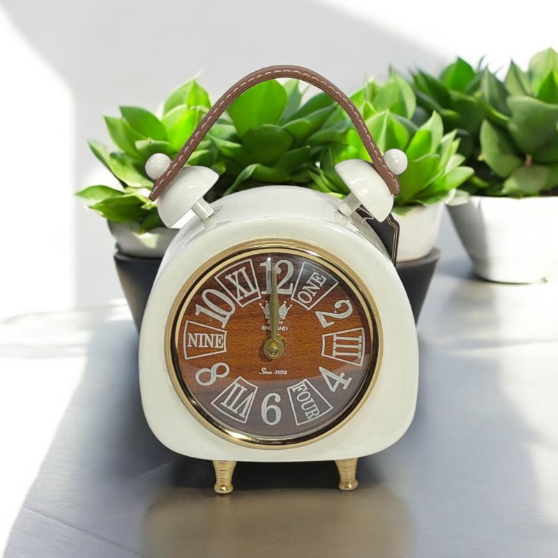 Traditional Metal Quartz Movement / Crystal Tabletop Clock Cream