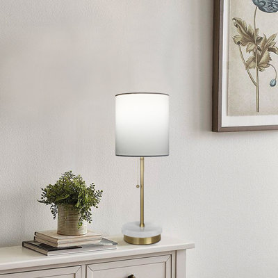 Lampe de table moderne en métal avec interrupteur à chaîne et ampoule DEL G22