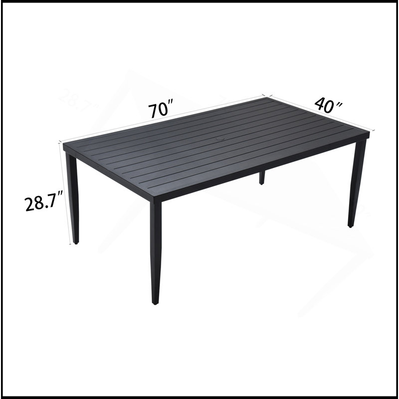 Table de salle à manger d'extérieur rectangulaire en aluminium à deux tons avec pieds fuselés, trou pour parasol et design moderne