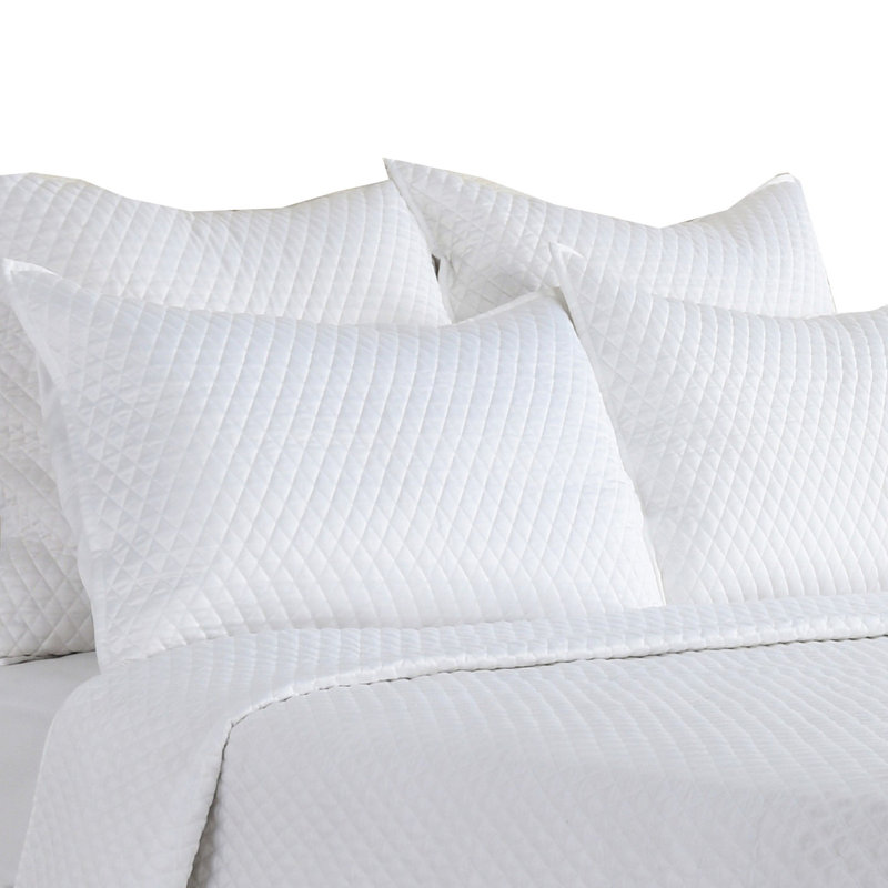 Winthrop Quilt, White, Queen Quilt