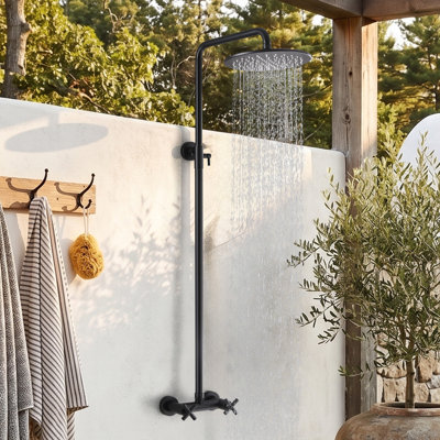 Douche d'extérieur à hauteur réglable 10 po Contemporary