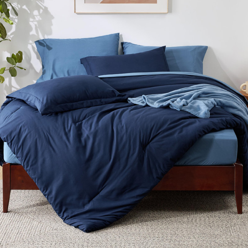 Bedsure Prewashed Bedding Set with Soft Fleece Microfiber Bed Blanket, King Comforter + 7 Additional Pieces