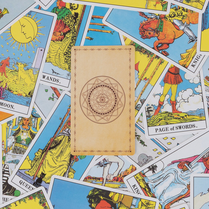 Jeu de cartes à jouer avec guide - jeu de cartes classique de 78 cartes avec finition lisse - ensemble de cartes à jouer convenant aux débutants ou aux amateurs par Trademark Games