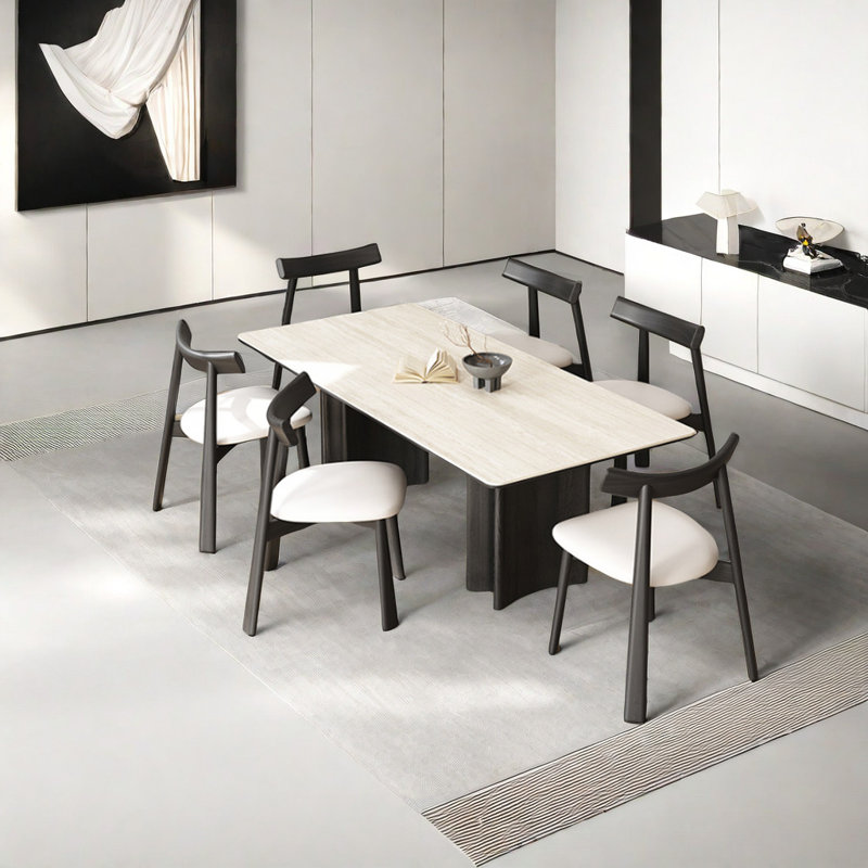Table et chaises de style médiéval, H 29,5 po x L 62,9 po x l 31,4 po