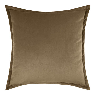 Belvedere Flange Pillow Cover & Insert