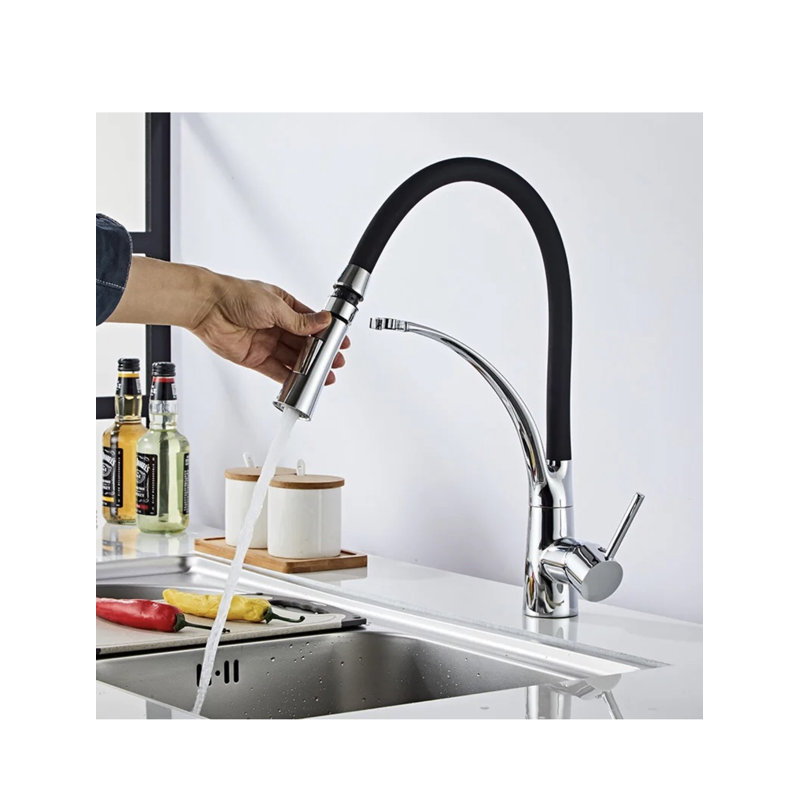 Robinet de cuisine rétractable à poignée simple avec accessoires