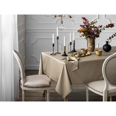 Alif Dining Linen Set