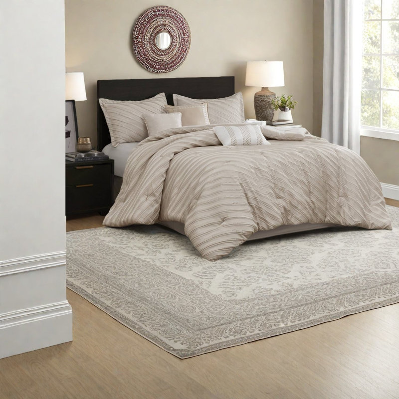 Elegant 7-piece Queen Bedding Sets, Beige Polyester Modern Design