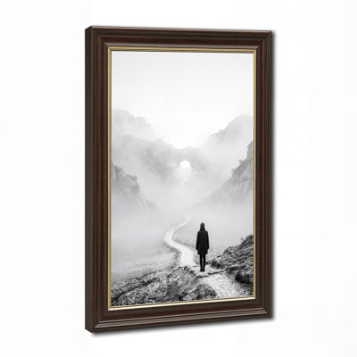 Art mural en toile noir et blanc sur le chemin de la brume