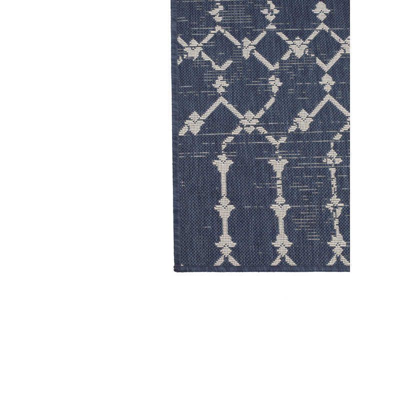 Geometric Indoor / Outdoor Rug, Rectangle 2' x 3'