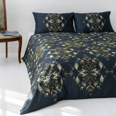 Stuart Damask Duvet Cover Set with Pillowcases