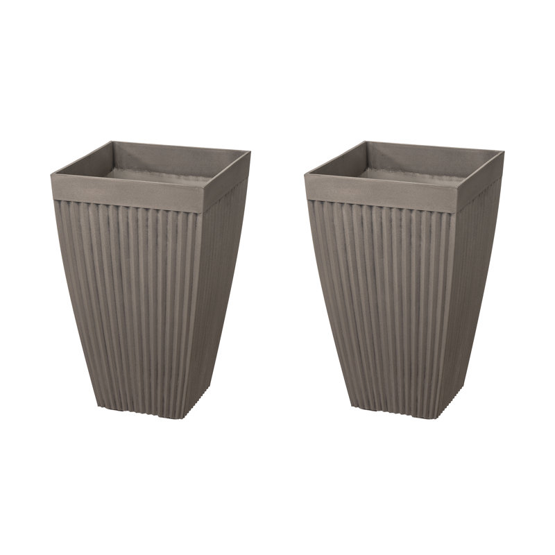 Boîte à fleurs en plastique Genecis, Taupe, H 22,75 po x l 14 po x P 14 po