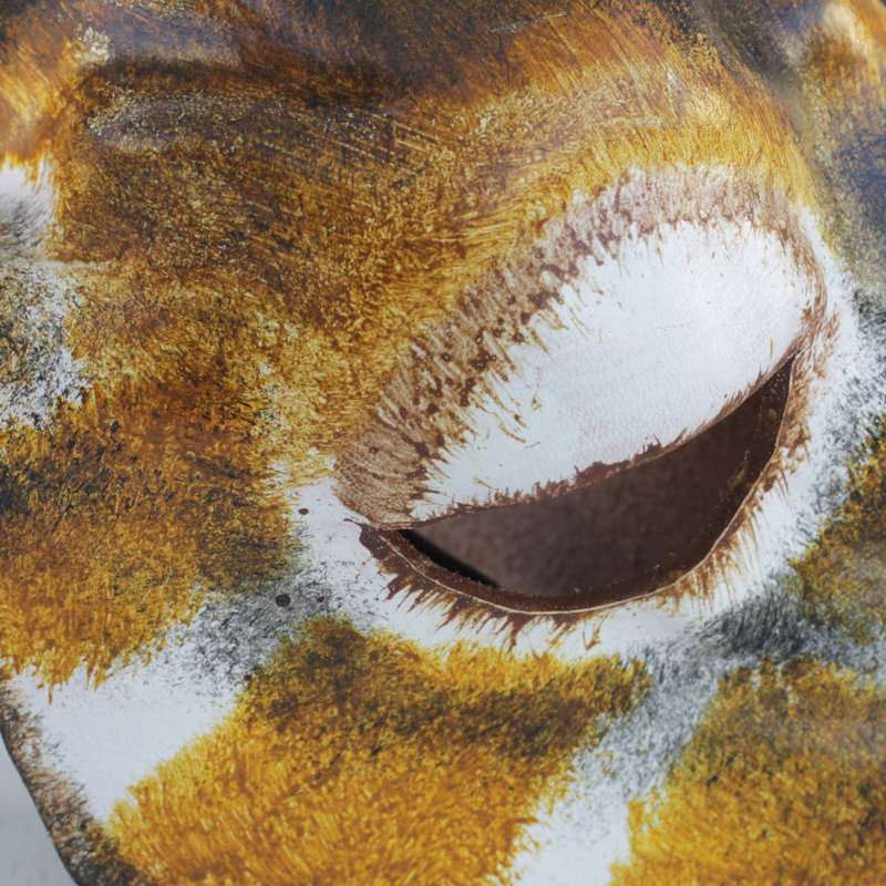 Masque en cuir doucement giraffe