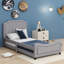 Lit simple à panneau tapissier avec tête de lit à rayures classique Mifflintown-605942934