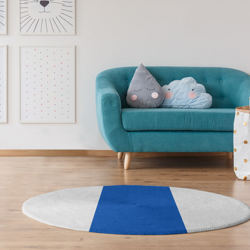 Tapis bleu area, Rond 5 pi