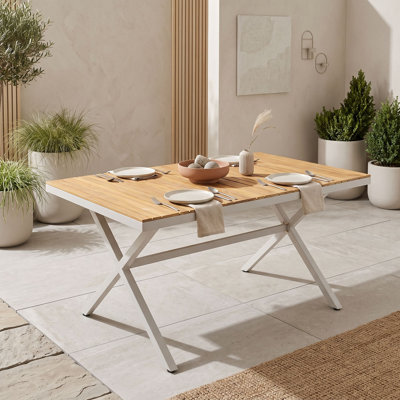 Table de salle à manger d'extérieur avec pieds en forme de X, résistante aux intempéries